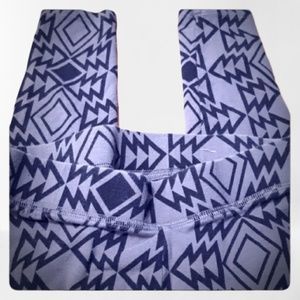 5/$25 Sale-Pink Black & Gray Print Leggings XS